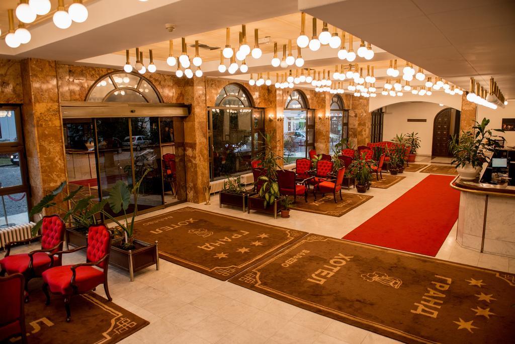 Hotel Grand Valjevo Exterior foto